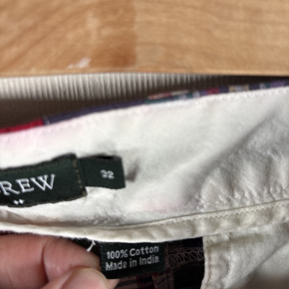 J.Crew Patchwork Shorts Mens 32 Plaid 8" Inseam Lightweight Preppy - Picture 3 of 9